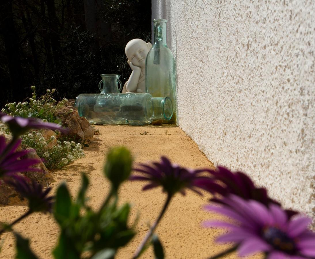 Hostal Ca L'Eli Different Experience Hutt 12157 Mont-Roig del Camp Exterior foto