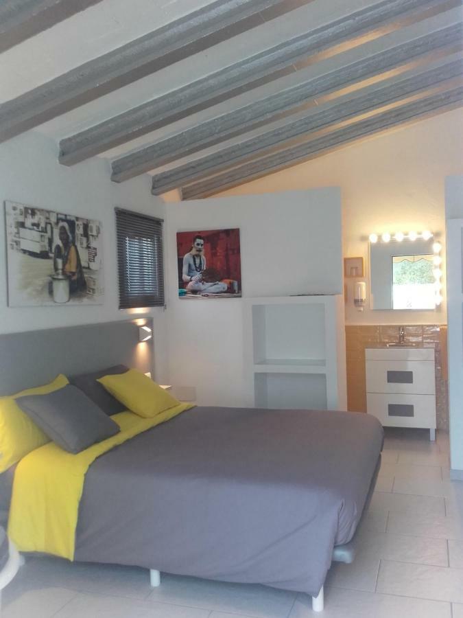 Hostal Ca L'Eli Different Experience Hutt 12157 Mont-Roig del Camp Exterior foto