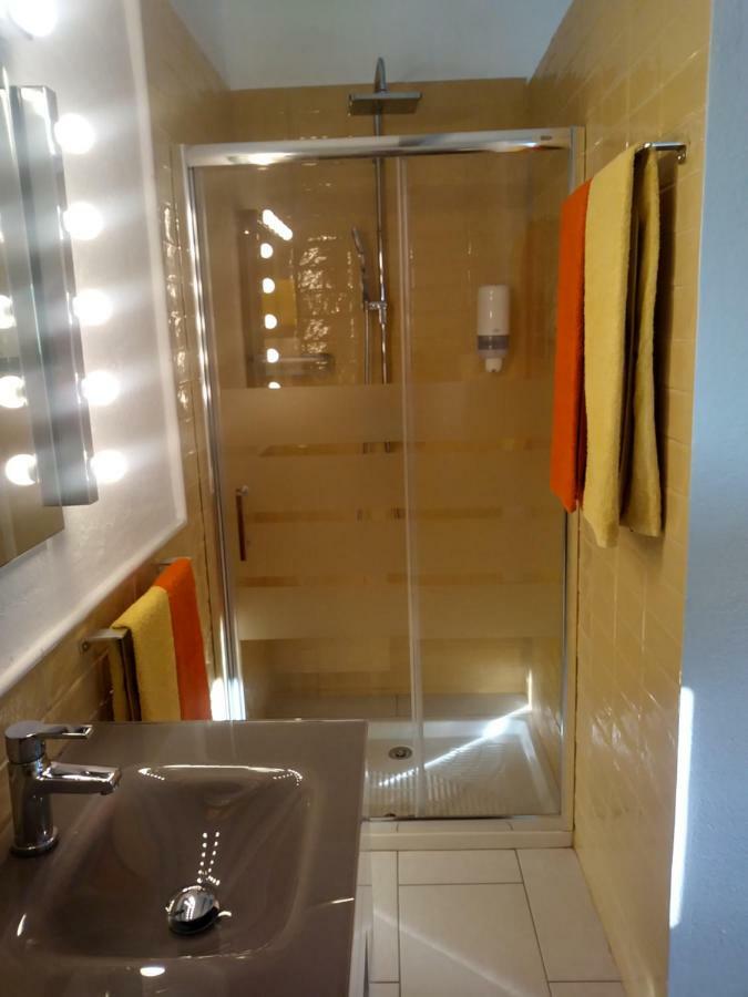 Hostal Ca L'Eli Different Experience Hutt 12157 Mont-Roig del Camp Exterior foto